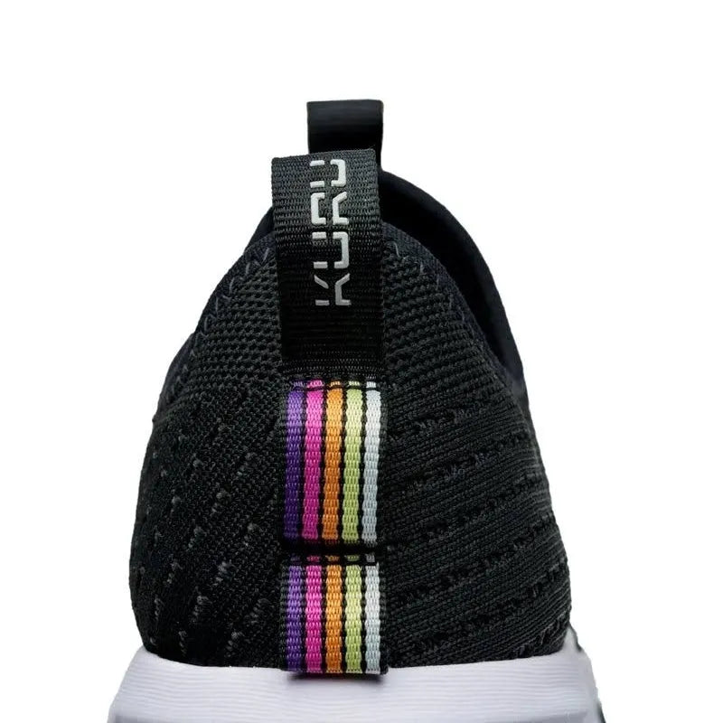 ATOM Slip-On