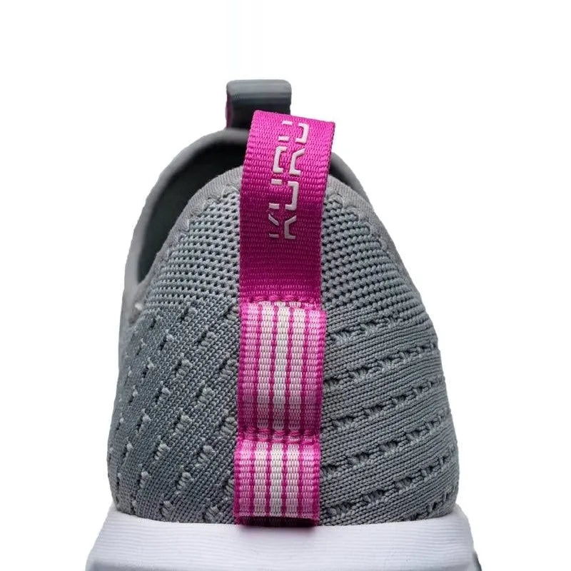 ATOM Slip-On